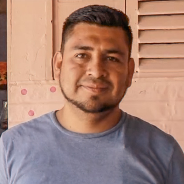 Jonathan, Unbound scholarship alum, El Salvador 